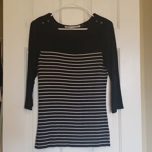 Womens 3/4 sleeve length top